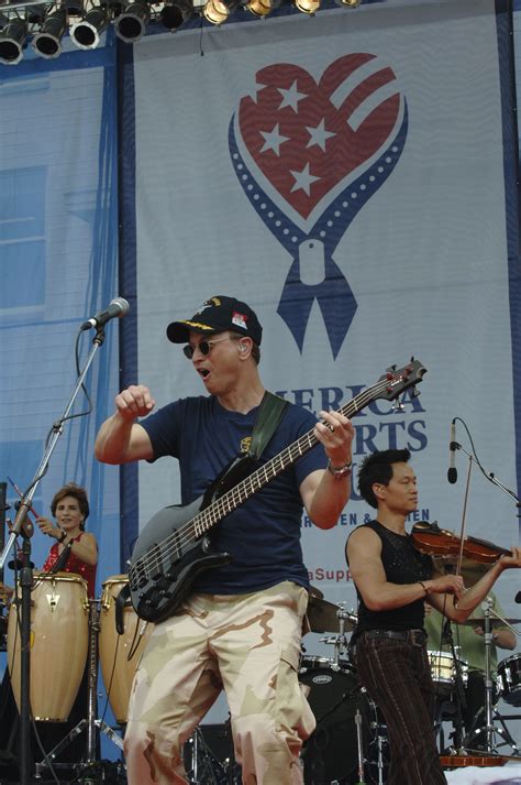 Actor Gary Sinise and Lt. Dan Band to play in Highland Park for July 4 ceremony